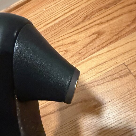 Naya Chalice Black Mary Janes with Floral Etching 8.5 N - Picture 5 of 7